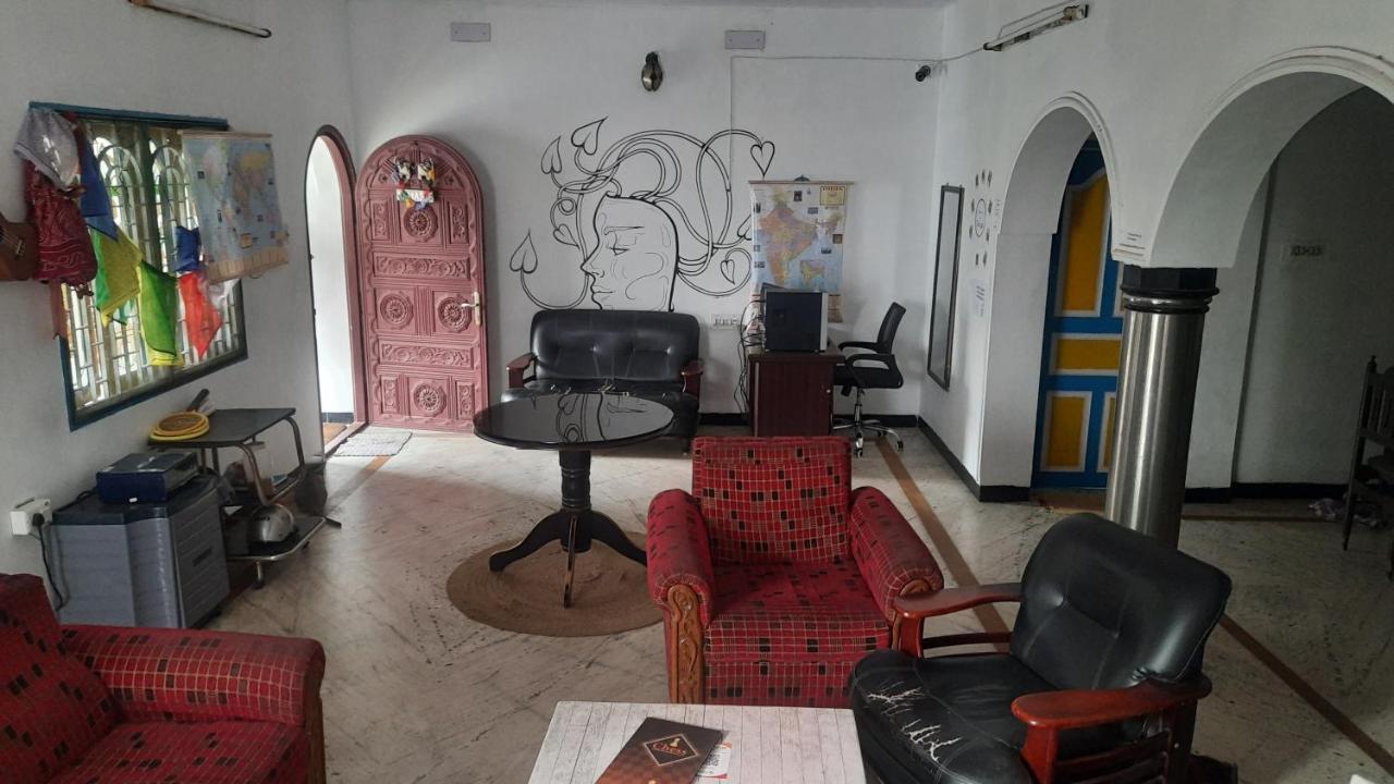 Hostel Gandhi Chennai Eksteriør billede